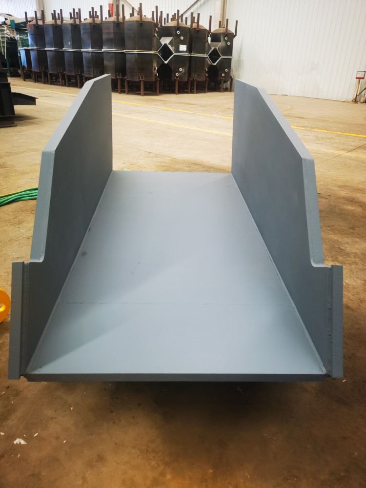 Scrap aluminum crusher